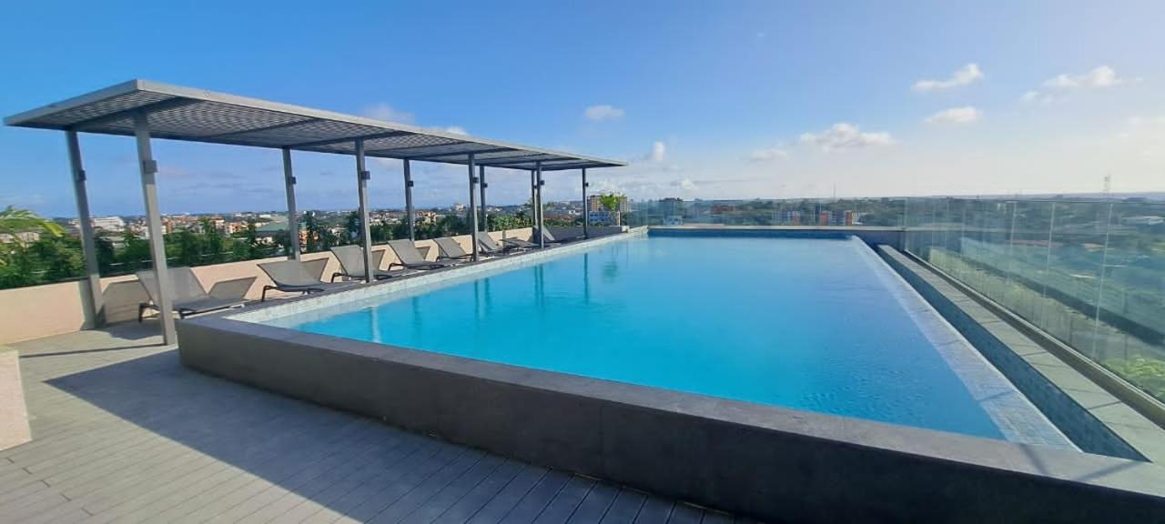 The Lennox Luxury Apartment Accra Exterior photo