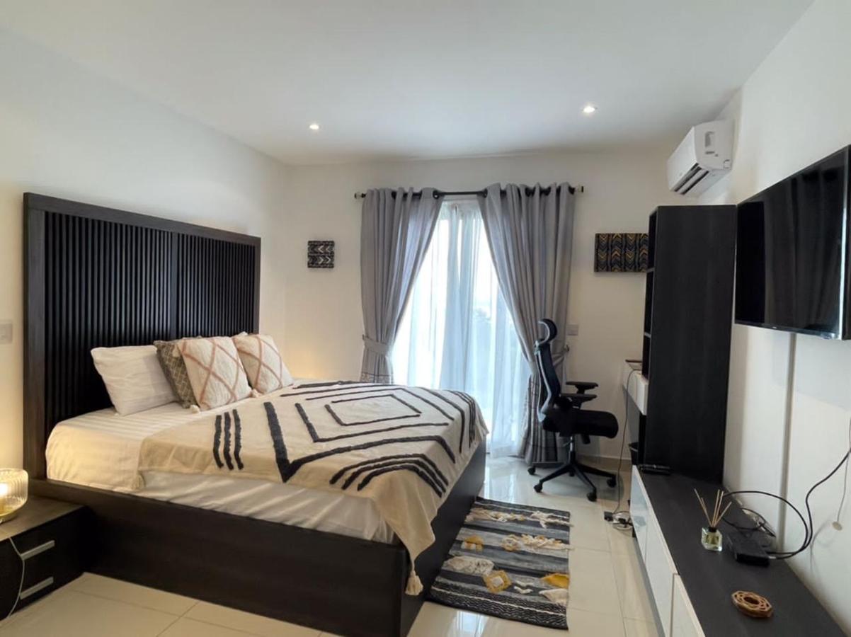 The Lennox Luxury Apartment Accra Exterior photo